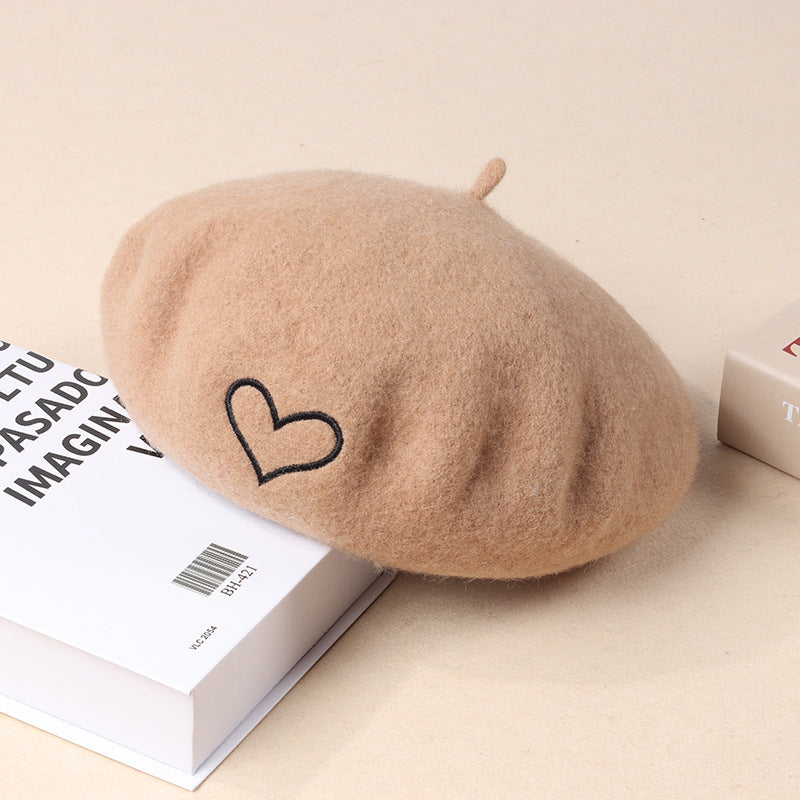 Wool Beret In Autumn And Winter